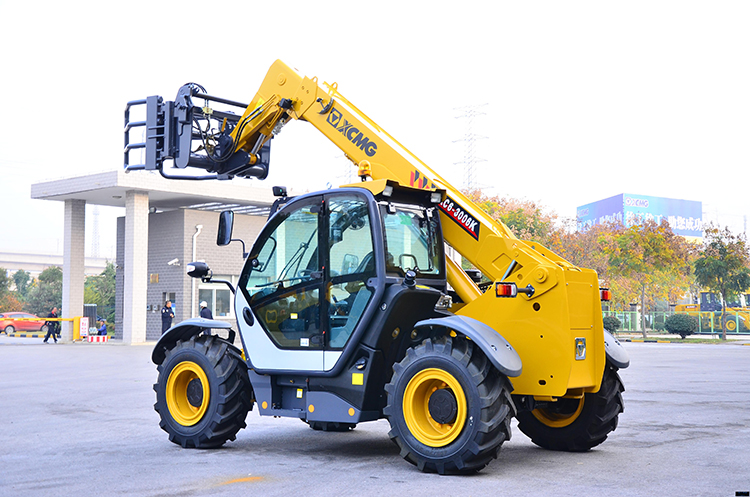 XCMG heavy telescopic handler XTF23010 China new 23 ton telehanlder forklift for sale